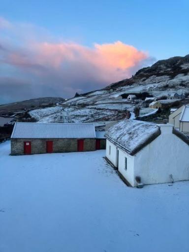 Anne'S Thatched Cottage Kilcar 外观 照片